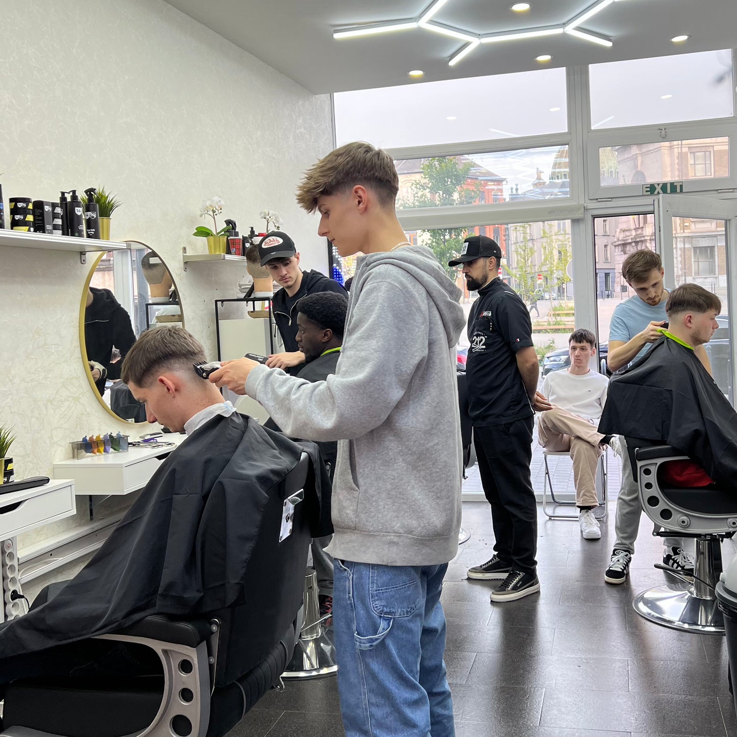 Formation Barber Shop Professionnelle - Charleroi, Belgique